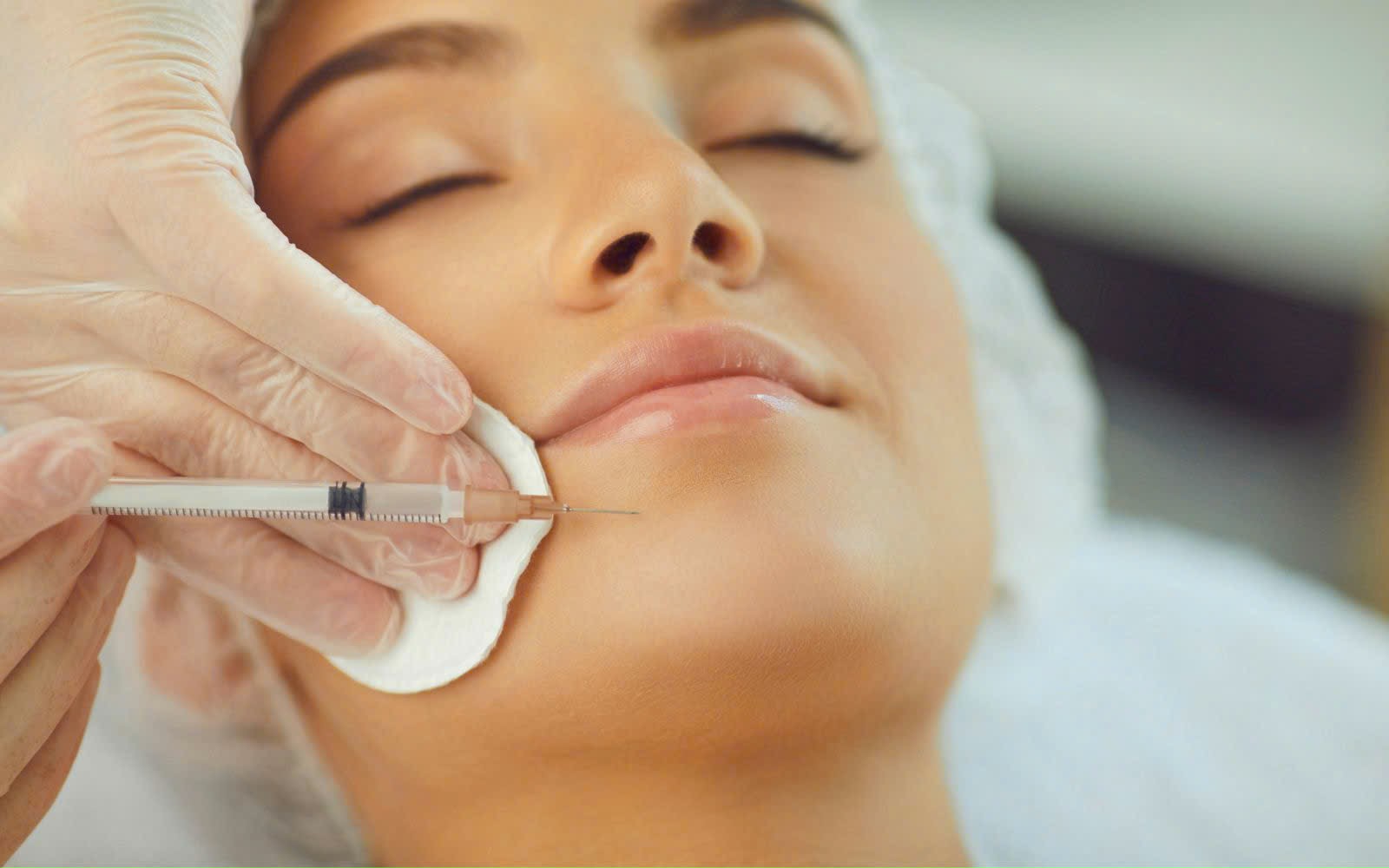 Intrinsic vs. Extrinsic Aging: What�s Really Causing Your Skin to Age?